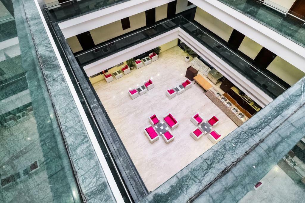 La Silver Leaf Hotel Nawāshahr Екстериор снимка