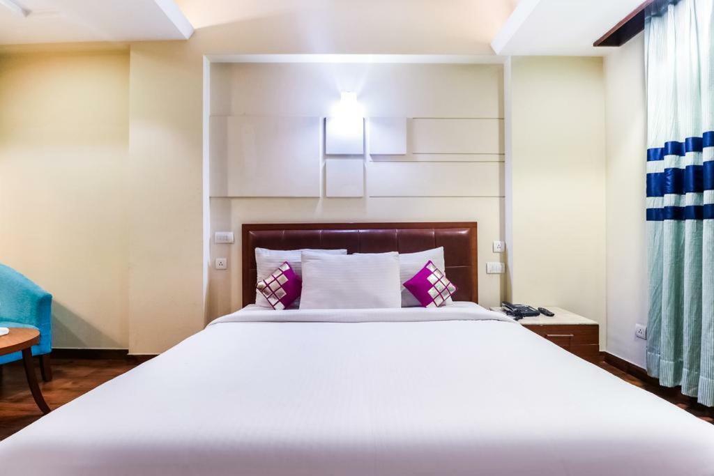 La Silver Leaf Hotel Nawāshahr Екстериор снимка